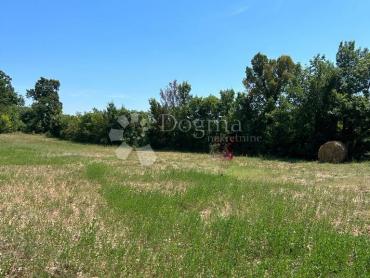 Stavební pozemek Sveti Rok, Lovinac, 1.115m2