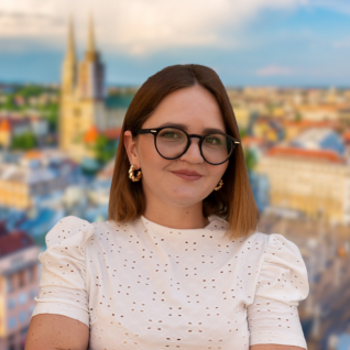 Klaudija  &Scaron;poljar